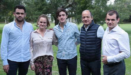  Familia Abud Gómez.