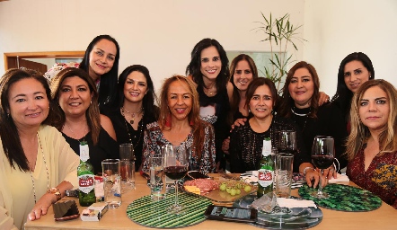  Cumpleaños de Daniela Gutiérrez, Adriana Pedroza, Deyi Cázares y Anilú Enríquez.	
cum04.jpg