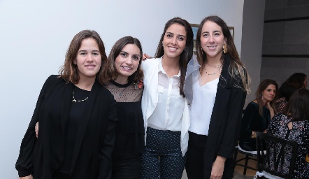  Montse Barral, Ana Sofía Rodríguez, Mariana Labarthe y Diana Olvera.