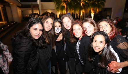  Ellas.
