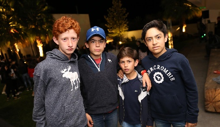  Diego Ruiz, Juan Ma, Diego Payán y Gerardo Gómez.