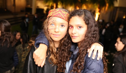  Alexa Heinze y Vale Delsol.