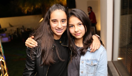  María y Camila.
