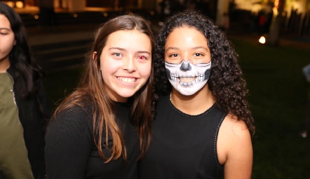  Victoria Muñoz y Alejandra Martínez .
