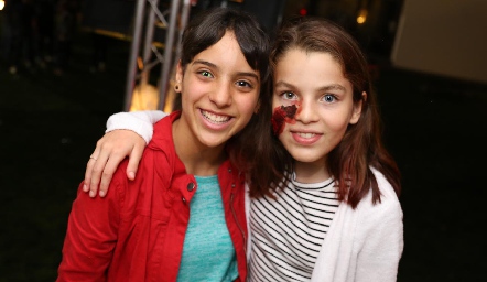  Luciana y Andrea.
