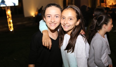  Montse Estrada y Montse Kemp.