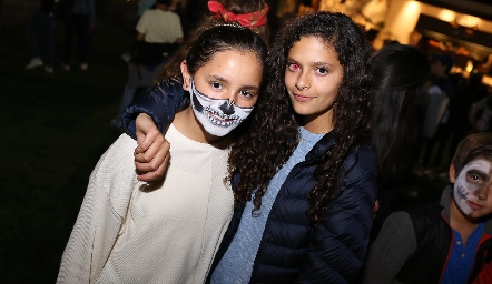  Valeria del Valle y Valeria Delsol.
