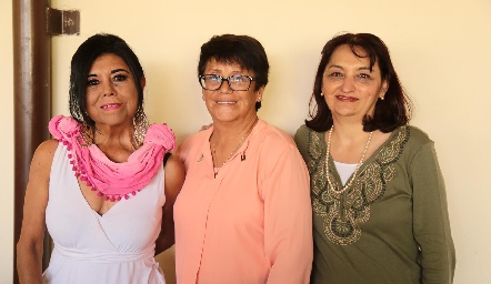  Norma Moreno, Irma Martínez y Mónica Medina.