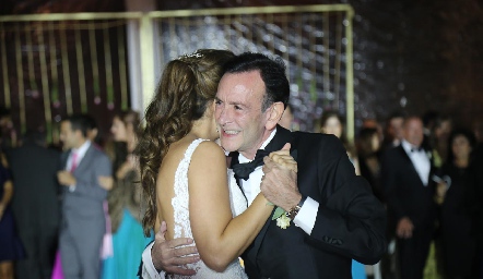  José Martín Alba con su hija Jessica.