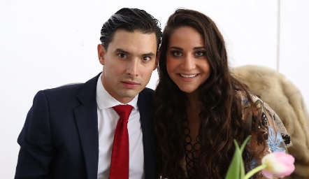  Edgardo Orozco y Lorena Cantú.
