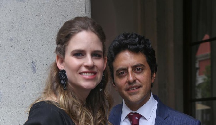  Cecilia Velasco y Mauricio Bandín.
