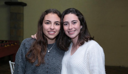  María Paula González y Maite Mendizábal.