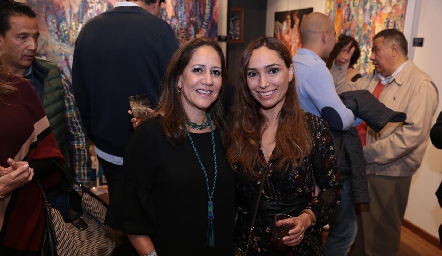  Esther Sandoval y Silvia Torres.