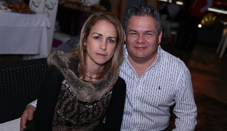  Cecilia Morales y Julio Meza.