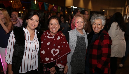  Nina Castro, Carmelita Yaguno, Rosa Olmedo y Ana Castelán.