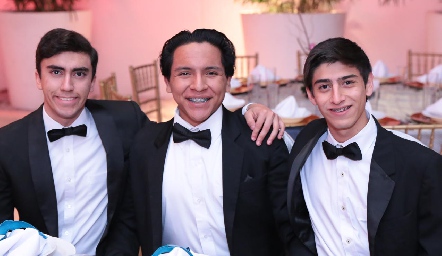  Eugenio Montejano, Kevin Ramírez y Luis Gerardo Sánchez.