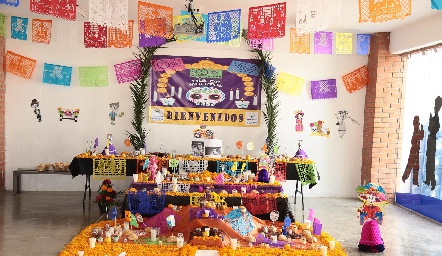  Celebración del Día de Muertos en el Colegio Chapultepec.