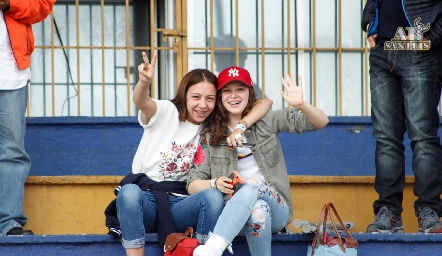 Caro y Ale.