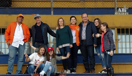 Familias Mendizábal y Cambeses.