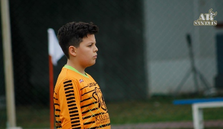 Portero rival.