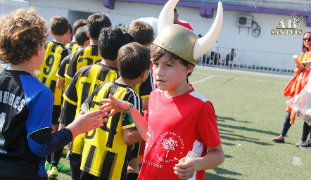  Reconocimiento al rival.