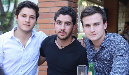  Alejandro Stevens, Max Gómez y Santiago Corripio.