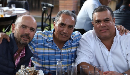  Ricardo Meade, Arturo González y Carlos Esparza.