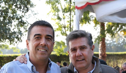  Gerardo y Galo Galván.