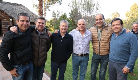  Martín de la Rosa, Galo Galván, Jorge Gómez, Bernardo Meade, Gabriel Valle y Juan Carlos de la Rosa.