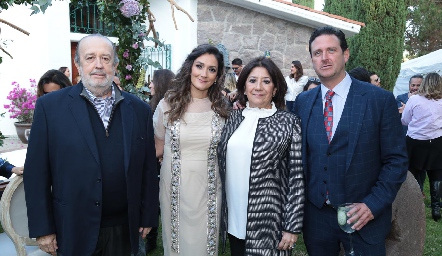  Evaristo y Mercy Lafuente, Mercedes Torres y Miguel Calvillo.