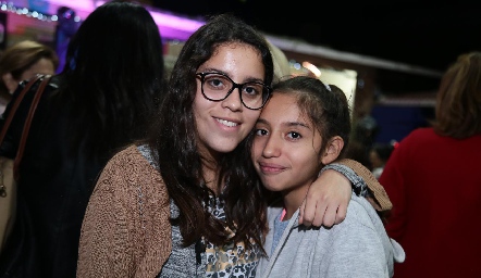  Paulina y Ana Montante.