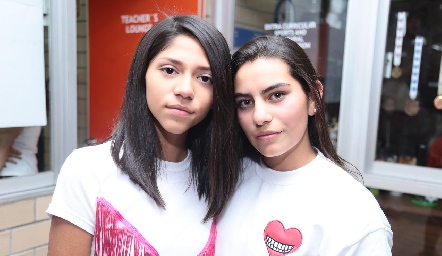  Paola y María José.