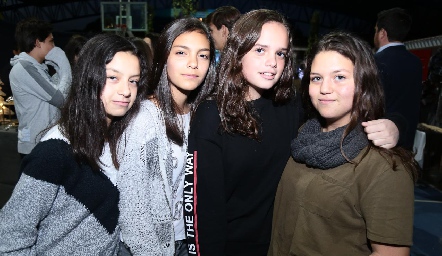  Bazar Navideño en Colegio del Bosque.