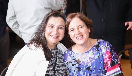  Silvia Andrade y María Torre.