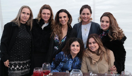  Amigas de Mercy Lafuente.