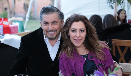  Alejandro y Karla Pumar.
