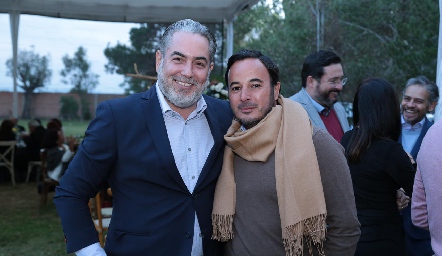  Alexander Sharp y Alejandro Stevens.