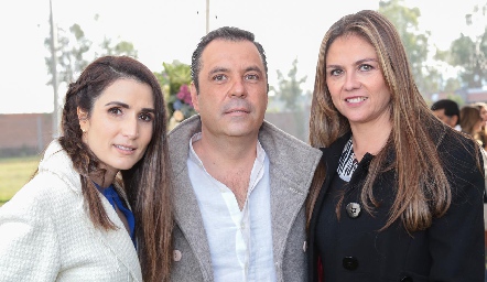  Lourdes Lafuente, David Lozano y Bety Villegas.