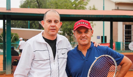 José Antonio Correa y Poncho Cosío.