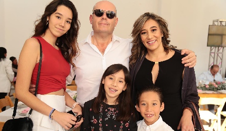  Familia Canseco Perera.