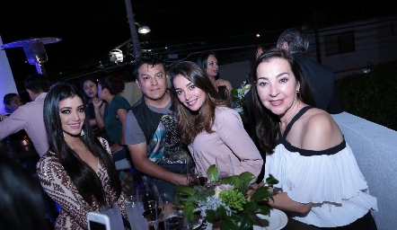  Aurora Mancilla, Paco Mercado, Fernanda Zepeda y Lety Villarreal.