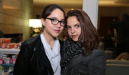  Carlota Nava y Pau Viramontes.