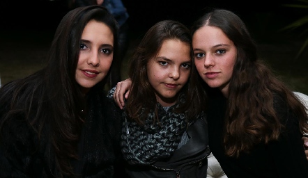  Valentina Nava, Pau Viramontes y Danna Fernández.