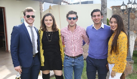  Los Mendizábal.