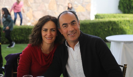  Daniela Coulon y Fernando López.