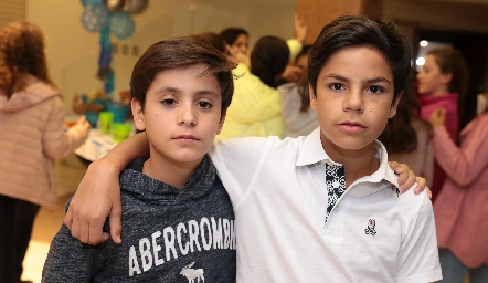  Juan Pablo Hernández y Sebastián Leos.
