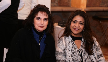  Laura Acebo y Pilar Fonseca.