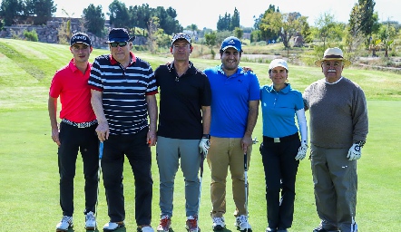  Iñaki, Jorge y Toño Mendizábal, Rodrigo Poumian, Ivette Coulon y Fernando Mendizábal.