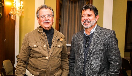 Tomás Calvillo y Armando Herrera.