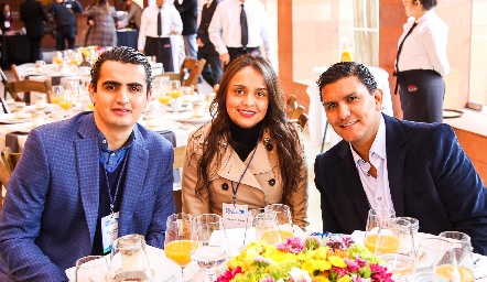  Gerardo Berrones, Carolina Lárraga e Irving Arteaga.